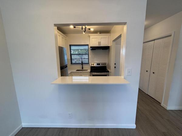 Leisureville Lake, 1112 Lake Ter #207, Boynton Beach, Florida 33426, image 2