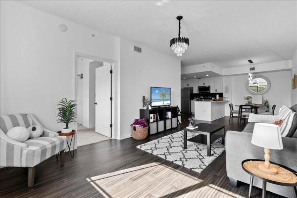 Sarento At San Matera, 2808 Amalei Dr #202, Palm Beach Gardens, Florida 33410, image 1