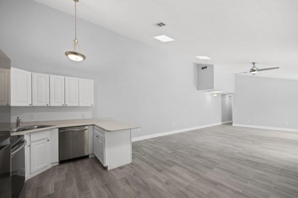 Westwood Gardens, 5518 Golden Eagle Cir, Palm Beach Gardens, Florida 33418, image 1