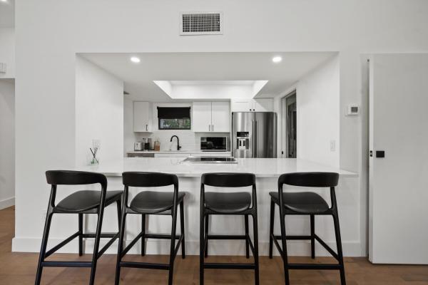 Tennis Lodges, 11863 Wimbledon Cir #512, Wellington, Florida 33414, image 1