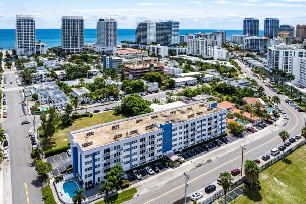 Bayshore Embassy, 550 Bayshore Dr 506 ##506, Fort Lauderdale, Florida 33304, image 1