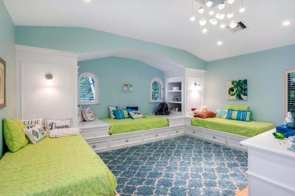 Boyntons, 6133 N Ocean Blvd, Ocean Ridge, Florida 33435, image 1