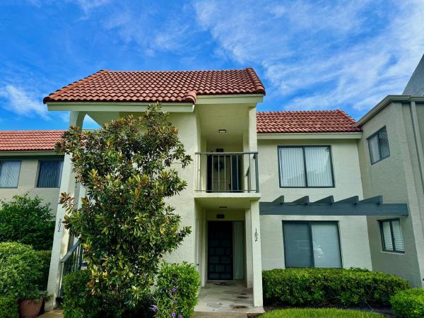 5560 Fairway Park Dr 102, Boynton Beach, Florida 33437, image 1