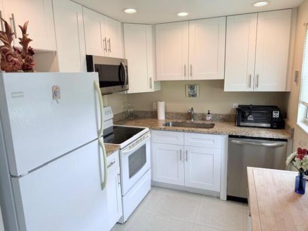 201 Ventnor M, Deerfield Beach, Florida 33442, image 1