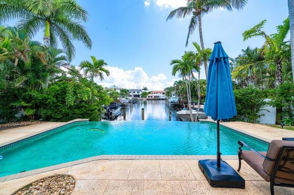 Blue Inlet, 3026 NE 6th Dr, Boca Raton, Florida 33431, image 1