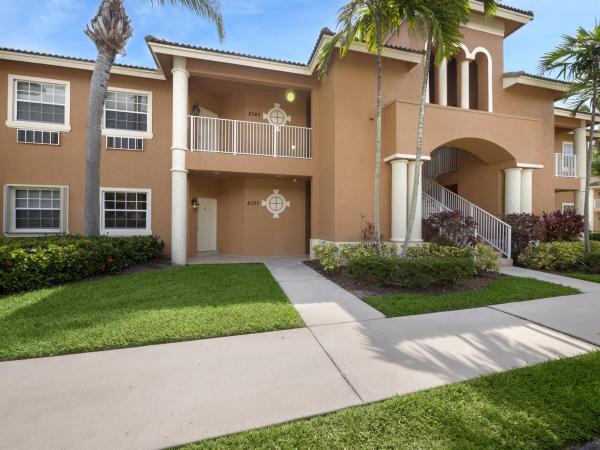8337 Mulligan Cir #3013, Port St. Lucie, Florida 34986, image 1