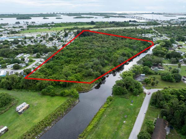 Fort Pierce Residential, 2100 N Us Hwy 1, Fort Pierce, Florida 34945, image 1