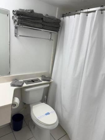 The Aventura Beach Club, 19201 Collins Ave #448, Sunny Isles Beach, Florida 33160, image 1