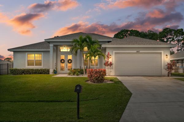 Gatlin Pines, 2807 SW South Calabria Cir, Port St. Lucie, Florida 34953, image 2