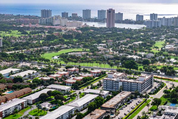 Palm Royal, 40 SE 13th St #A3, Boca Raton, Florida 33432, image 3