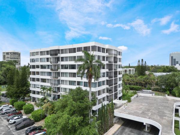 Yorktown, 1500 Presidential Way 202, West Palm Beach, Florida 33401, image 1