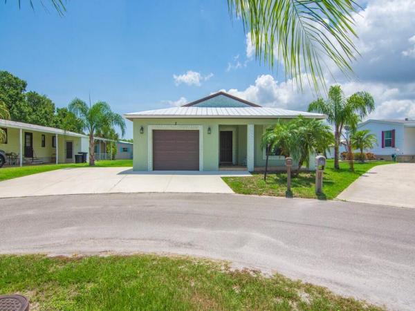 Spanish Lakes Country Club Village, 3 Grande Camino Ct, Fort Pierce, Florida 34951, image 1