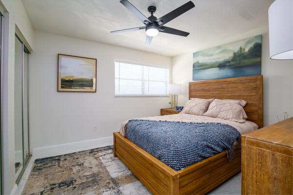 The Colonnades, 1225 Carlton Ct #205, Fort Pierce, Florida 34949, image 3