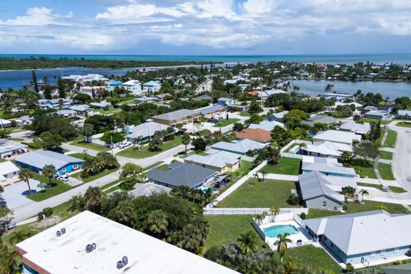 The Colonnades, 1225 Carlton Ct #205, Fort Pierce, Florida 34949, image 2
