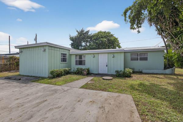 West Palm Beach No HOA, 5028 Cheryl Ln, West Palm Beach, Florida 33415, image 1