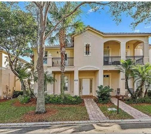 Gables At Northlake, 8052 Murano Cir, Palm Beach Gardens, Florida 33418, image 1