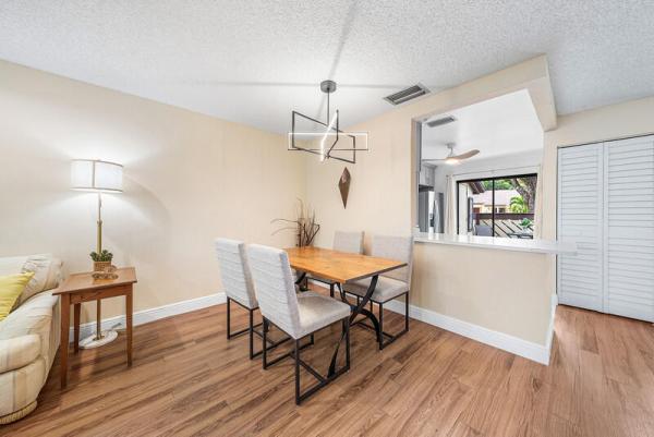 Strathmore Gate, 33 Copperpod Ct, Royal Palm Beach, Florida 33411, image 1