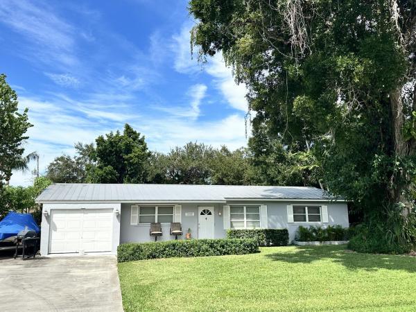 Holly Lane Park, 2359 Holly Ln, Palm Beach Gardens, Florida 33410, image 1