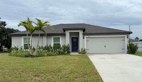 Hidden Oaks, 920 SW Castaneda Ln, Port St. Lucie, Florida 34953, image 1