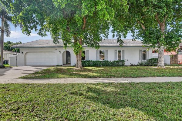 Country Club Village, 1544 NW 9th St, Boca Raton, Florida 33486, image 1