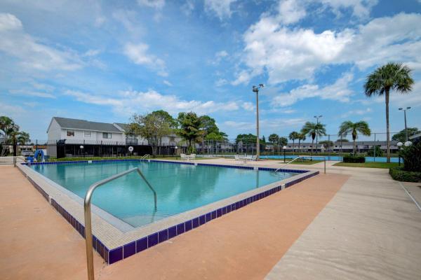 Canalakes, 3003 Poolside Dr, Greenacres, Florida 33463, image 1