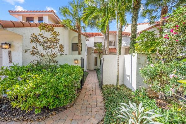 Windsor Way, 2443 Windsor Way Ct, Wellington, Florida 33414, image 1