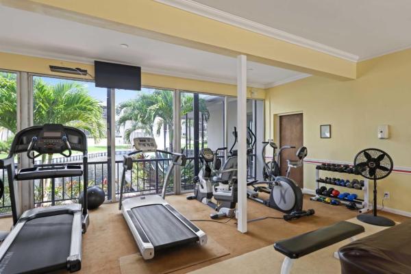 Longwood, 11811 Avenue Of The Pga 7-1f, Palm Beach Gardens, Florida 33418, image 1