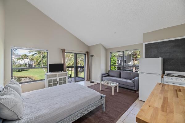 Tennis Lodges, 11863 Wimbledon Cir 510, Wellington, Florida 33414, image 1