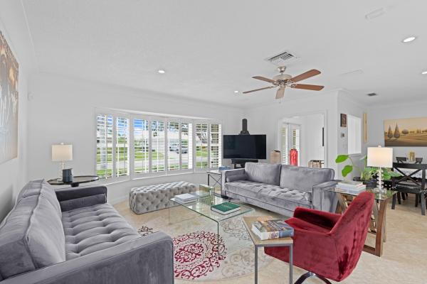 Camino Gardens, 858 SW Hickory Ter, Boca Raton, Florida 33486, image 2