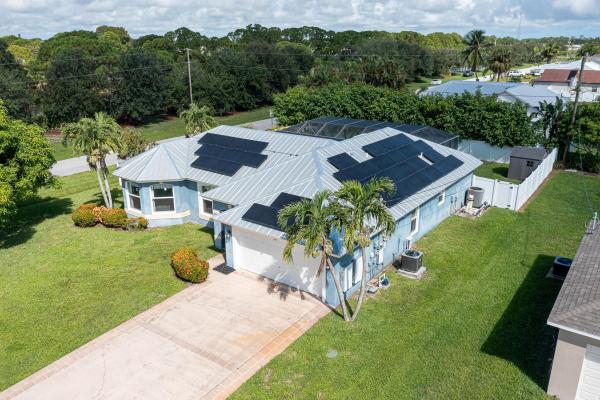 Sandhill Crossing, 2443 SE Tracy Ave, Port St. Lucie, Florida 34952, image 1