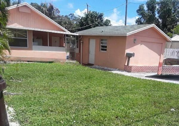 Lakeview Ridge, 1017 W Lakewood Rd, West Palm Beach, Florida 33405, image 1