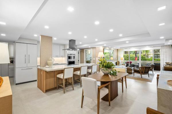 Carlyle House, 2773 S Ocean Blvd 2060, Palm Beach, Florida 33480, image 1