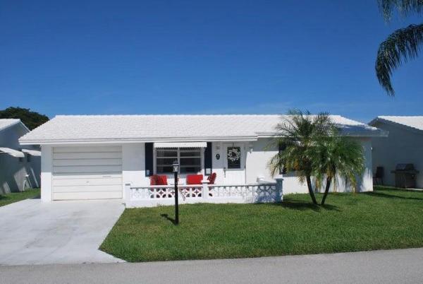 Palm Beach Leisureville, 911 SW 6th Ave, Boynton Beach, Florida 33426, image 1