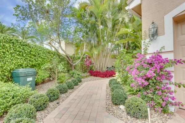 Cambridge At Wycliffe, 4729 Carlton Golf Dr, Lake Worth, Florida 33449, image 3