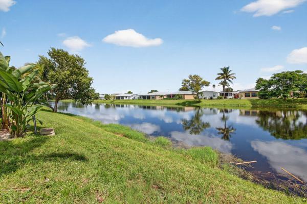 Spanish Lakes Fairways, 14126 Cisne Cir, Fort Pierce, Florida 34951, image 2