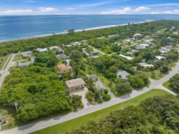 Avanti Ocean Apartments, 2504 Atlantic Ave #2b, Fort Pierce, Florida 34949, image 1