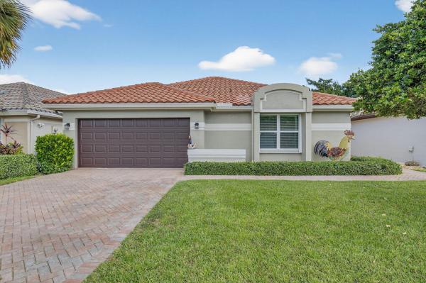 Boca Woods Country Club, 11270 Clover Leaf Cir, Boca Raton, Florida 33428, image 1
