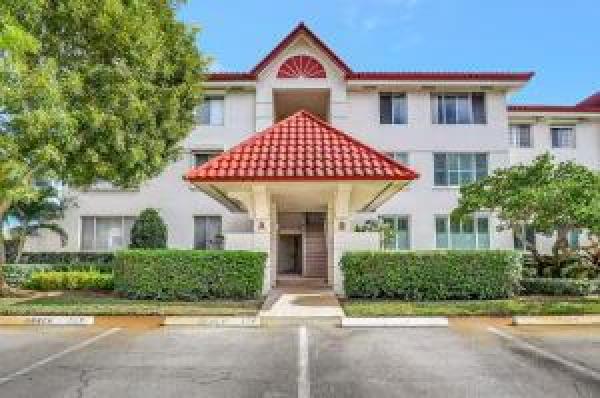 Half Moon Bay, 107 Half Moon Cir #A3, Hypoluxo, Florida 33462, image 1