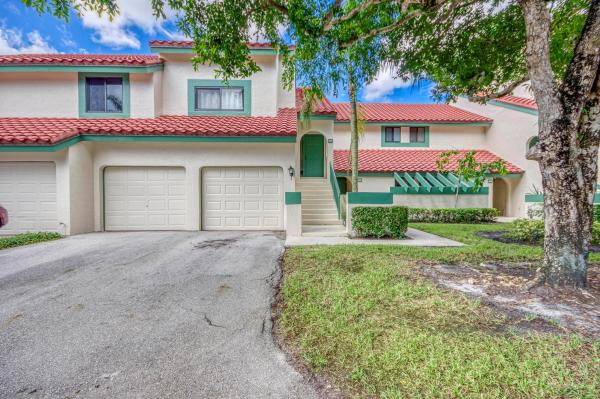 Lexington Green, 24 Lexington Ln W B, Palm Beach Gardens, Florida 33418, image 1