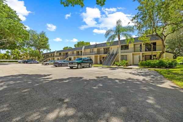 The Racquet Club Of Deer Creek 2, 3100 Deer Creek Cc Blvd #206, Deerfield Beach, Florida 33442, image 1