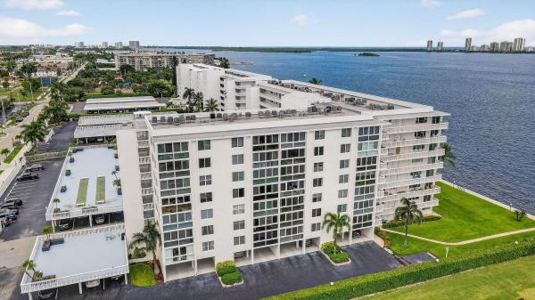 Lake Harbour Towers South, 301 Lake Shore Dr 711, Lake Park, Florida 33403, image 1