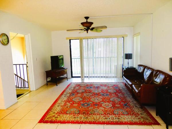 802 Sky Pine Way #F2, Greenacres, Florida 33415, image 1