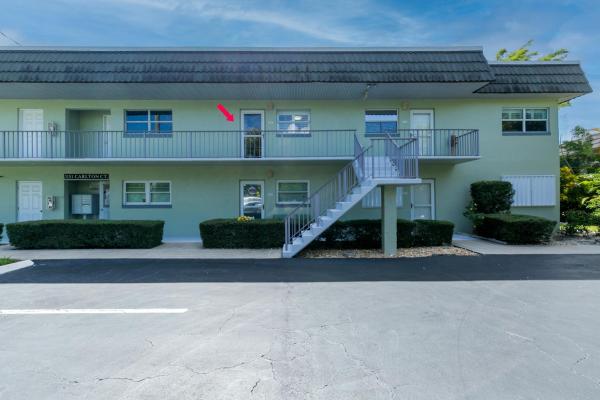 The Colonnades, 1151 Carlton Ct #204, Fort Pierce, Florida 34949, image 2