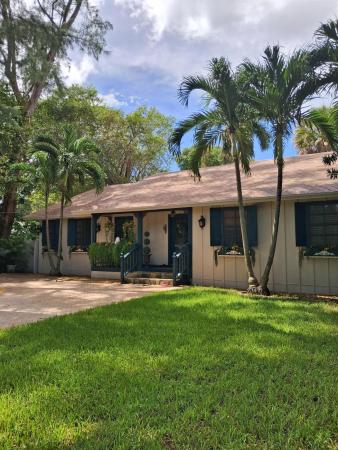 Suburban Homes, 4015 Gem Lake Dr, Glen Ridge, Florida 33406, image 1