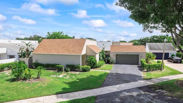 Rainberry Lake, 875 NW 22nd Ave, Delray Beach, Florida 33445, image 1