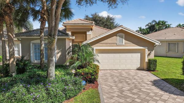 Valencia Pointe, 6881 Watertown Dr, Boynton Beach, Florida 33437, image 1