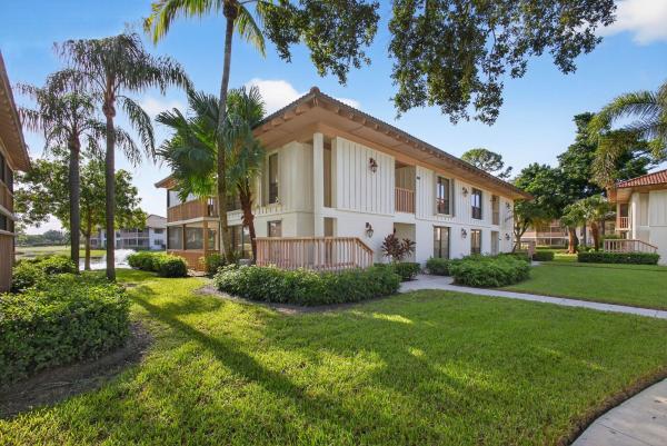 638 Brackenwood Cv, Palm Beach Gardens, Florida 33418, image 1