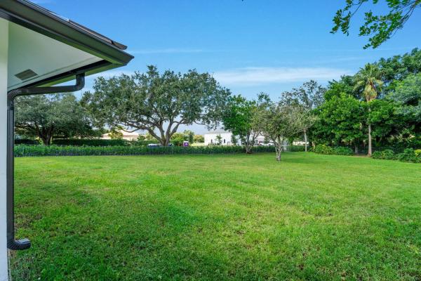 Aero Club Of The Landings At Wellington, 15555 De Havilland Ct, Wellington, Florida 33414, image 1