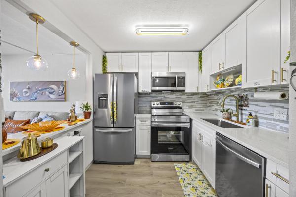 Village Green 2, 200 Village Green Cir E 202, Palm Springs, Florida 33461, image 1
