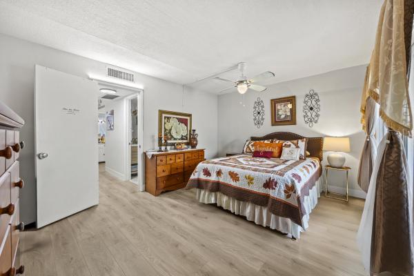 Village Green 2, 200 Village Green Cir E #202, Palm Springs, Florida 33461, image 3